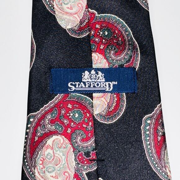 Stafford All Silk Tie Men’s Black Burgundy Paisley Print Made in USA Vintage - Picture 5 of 7